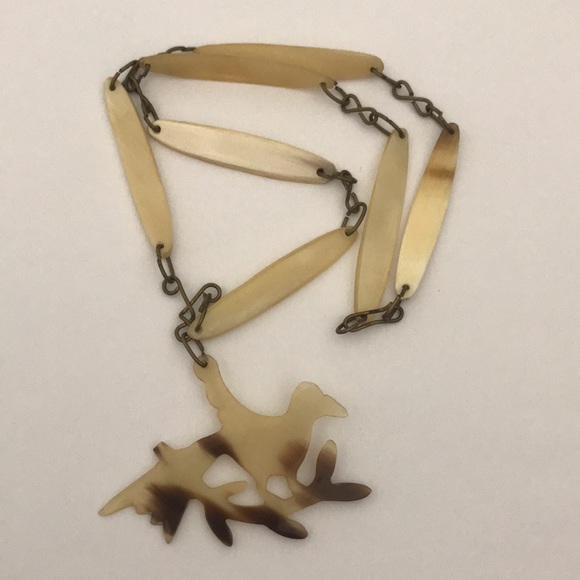 Vintage handmade Horn Bone Necklace/ Bird Pendant - Picture 6 of 8